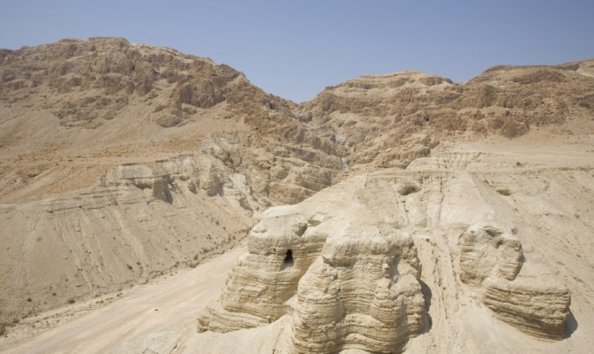 Qumran & the Cosmic Network
